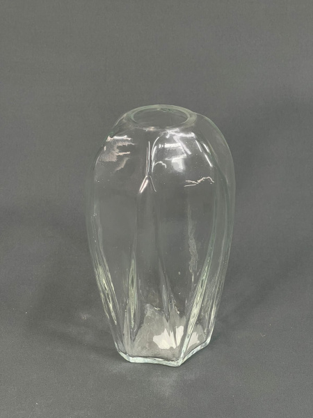 Ваза модерн с текстурой (малая)